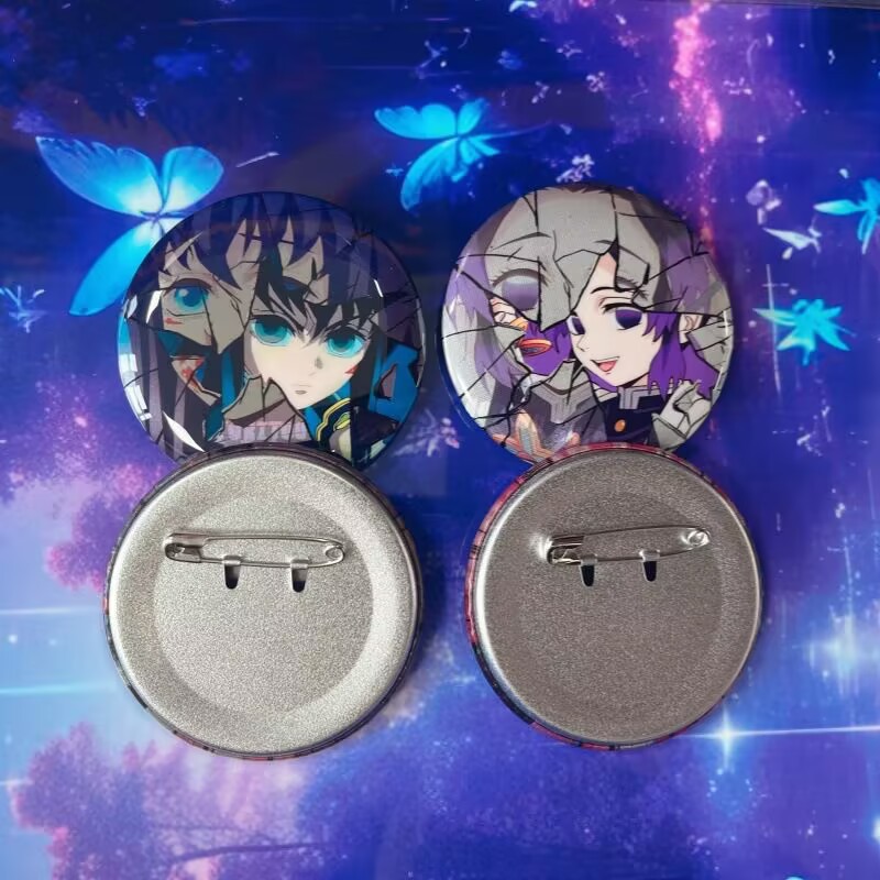 Demon Slayer Broken Badge Anim – Anime Merchandise Demon Slayer recenzja i cena